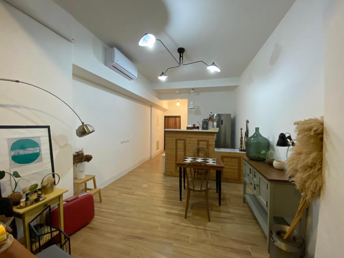 好室連連house Lien Lien Daire Tainan Dış mekan fotoğraf